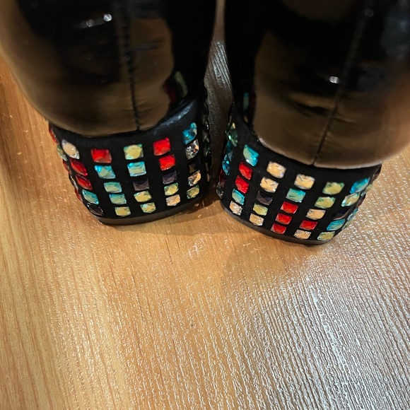 NWOT - Rhinestone Décor Blocked Heel Shoes (Size 7.5) - Picture 6 of 11